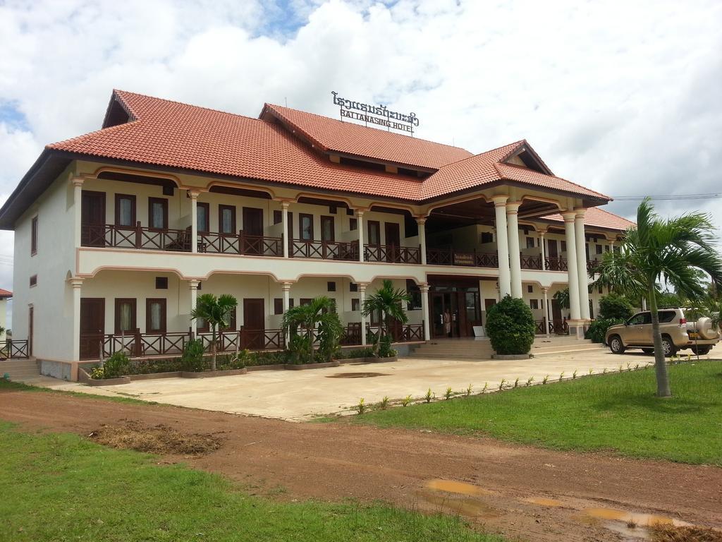 Rattanasing Hotel Muang Không Exterior foto