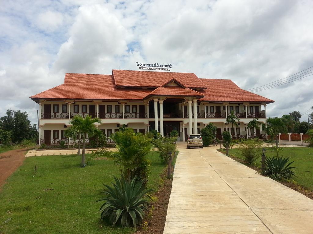 Rattanasing Hotel Muang Không Exterior foto